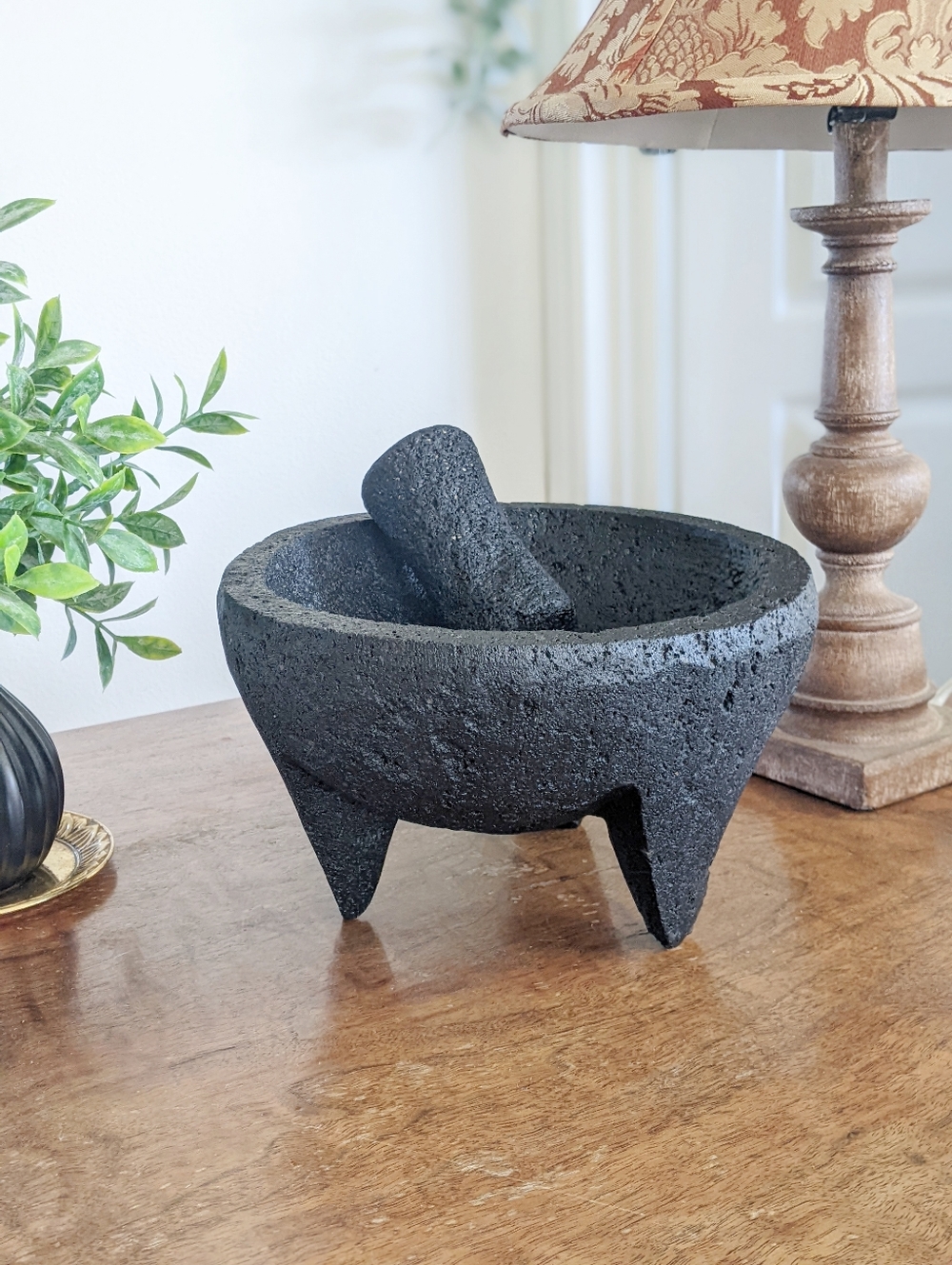 Black Volcanic Stone Tripod Molcajete & Pestle